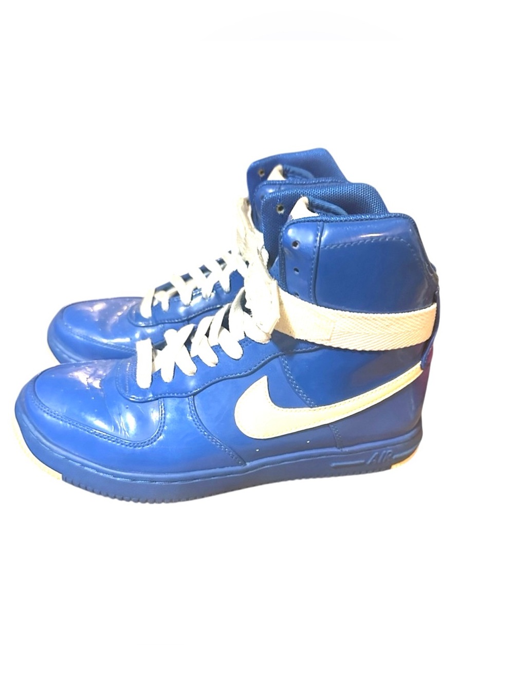 Nike Blue and White Athletic Shoes